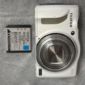 FUJIFILM Finepix F800EXR 8281