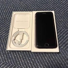 アイフォーン(iPhone)の★美品Apple iPhone SE（第2世代） 128GB 黒 SIMフリー(スマートフォン本体)