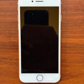 iPhone 8 ピンクゴールド 256GB 画面の右下に割れ