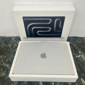 MacBook Pro 14インチ M3（2023） 新品 136,000円 中古 | ネット最安値