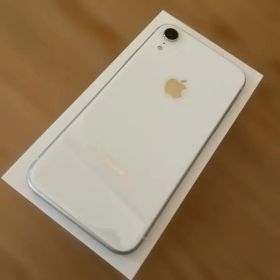 美品 iPhoneXR ホワイト 64GB 箱付き