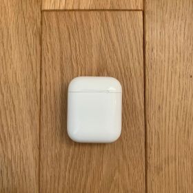 Apple AirPods 第２世代