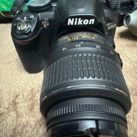 Nikon D3100 18-55 VR Kit + 55-200mmレンズ
