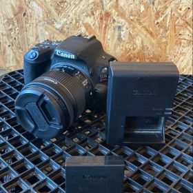 Canon EOS Kiss X9 標準レンズ付き 本体＋バッテリー•充電器