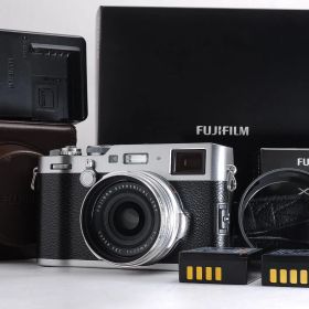 ■極上品■ FUJIFILM（フジフイルム） X100F シルバー APS-C 高画質プレミアムコンパクト