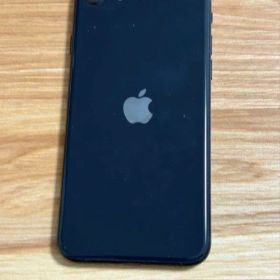 iPhone SE 2022(第3世代) ブラック 新品 39,800円 中古 14,000円