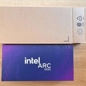 intel ARC B580 グラフィックボード