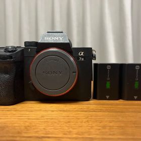 Sony α7ⅲ ミラーレス一眼カメラ 本体（海外版）