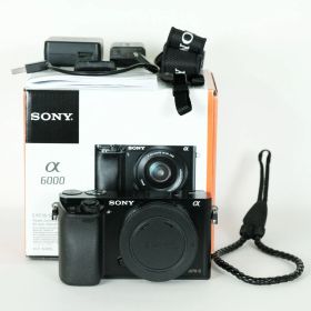 [美品｜シャッター数557回] SONY α6000（ILCE-6000） [ボディ ブラック] / ソニーEマウント