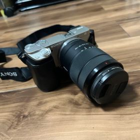 SONY α6000 ILCE-6000 ダブルレンズキット シルバー