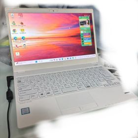 富士通 LIFEBOOK UH75/B3 intel core7 付属付き