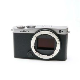 【中古】 《美品》 Panasonic LUMIX S9 ボディ DC-S9-S ダーク ダークシルバー [ デジタルカメラ ]
