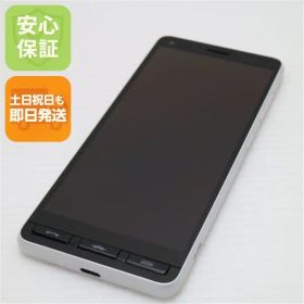 美品 かんたんスマホ2＋ A201KC ホワイト スマホ 白ロム 土日祝発送OK 09000