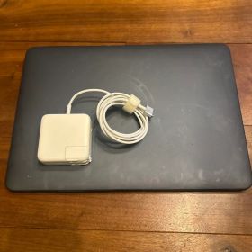 MacBook Air (13-inch,Early 2015)
