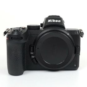 【楽天スーパーSALE 10％OFF 4日20:00~11日01:59】 Nikon ニコン Nikon Z5 ミラーレス一眼デジタルカメラ ボディ フルサイズ 一眼カメラ ホビー コレクション 撮影 【中古】