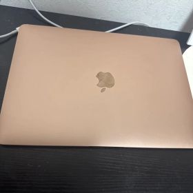 Apple MacBook Ari 2020