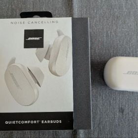 【美品】Bose QuietComfort Earbuds ホワイト