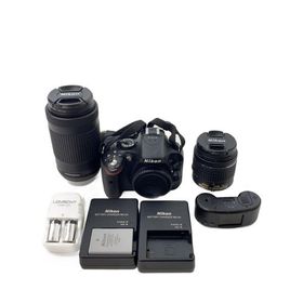 Nikon◆デジタル一眼カメラ D5200 ダブルズームキット [ブラック]