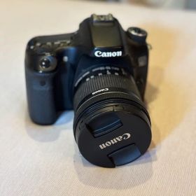 Canon EOS70Dデジタル一眼レフカメラ 本体