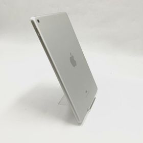 アップル(Apple)の【全額返金保証】【最速発送】Apple iPad 第6世代 32GB シルバー Wi-Fi 美品 動作確認済(タブレット)