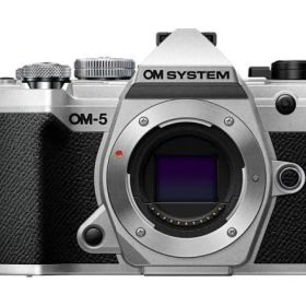 OM SYSTEM/オリンパス OM-5 ボディー シルバー