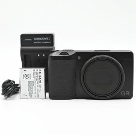 RICOH リコー GR III デジタルカメラ コンパクトデジタルカメラ 【中古】