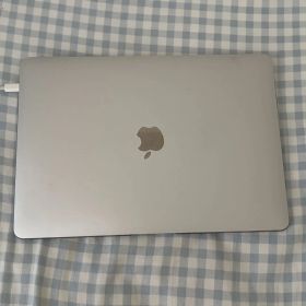 MacBook Air 2020 13インチ i5