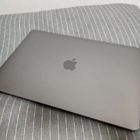 MacBook Air M1 2020年モデル 8GB/256GB箱・充電器あり