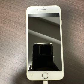Apple iPhone 8 シルバー 本体 64gb SIMフリー