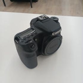 デジタル一眼 EOS 70Dボディ CANON