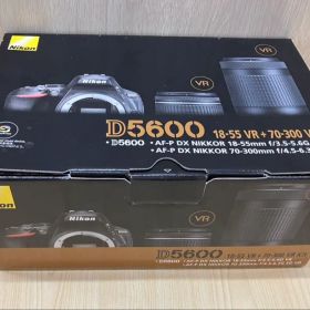 ゲリラセール Nikon デジタル一眼レフカメラ D5600 ダブルズームキット
