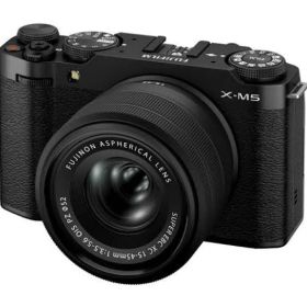 FUJIFILM X-M5 / XC15-45mm レンズキット ブラック