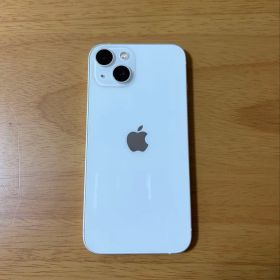 iPhone13 スターライト128GB docomo版 SIMロック解除
