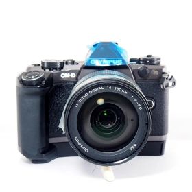 【中古】(オリンパス) OLYMPUS OM-D E-M5 Mark II Limited Edition 14-150キット