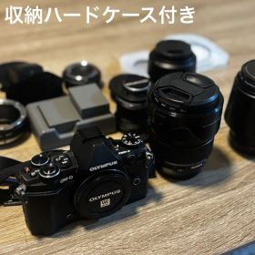 OLYMPUS OM-D E-M5 Mark II 本体＋レンズ4種＋ケース付