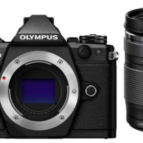 OLYMPUS ミラーレス一眼カメラ OM-D E-M5 MarkII 14-150mm IIレンズキットブラック E-M5 MarkII 14-150mm IILK BLK E-M5MarkII1415IILKBK