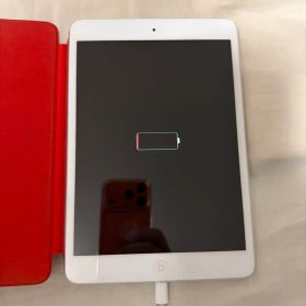 Apple iPad mini第1世代 本体 + カバー付き