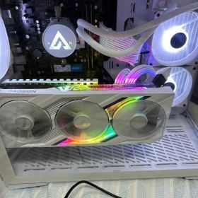 AMD Radeon RX7900XT グラフィックボード