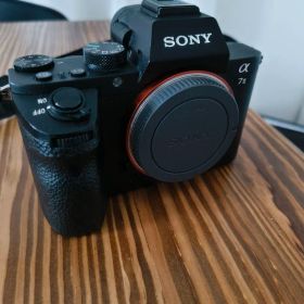 [美品・作例有]SONY α7II +レンズ+ バッテリー2個セット