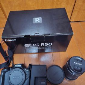Canon EOS R50 デジタル一眼レフカメラ