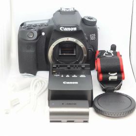 【11/20(木)20時〜全品ポイント10倍！要エントリー！】キヤノン Canon デジタル一眼レフ EOS 70D 【中古】