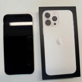 Apple iPhone 13 ProMaxシルバー 本体