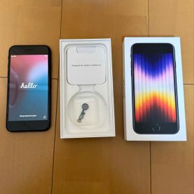 iPhone SE 第3世代 ミッドナイト 64GB SIMフリー