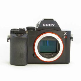 【中古】 (ソニー) SONY α7R ILCE-7R【中古カメラ デジタル一眼】 ランク：B