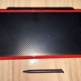 中古美品！new ニンテンドー 2DS LL。マリオカート7パック！ 本体のみ。限定版。レア！