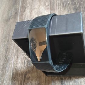 フィットビット(Fitbit)のFitbit CHARGE4 BLACK(その他)