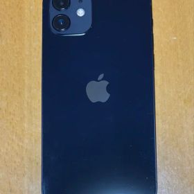 Apple iPhone 12 黒64GBsimロックフリー、充電ケーブル付き