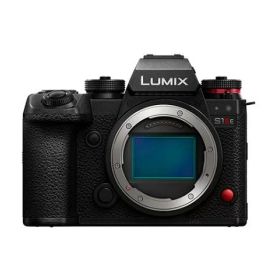［※本体のみ※］デジタルカメラ パナソニック LUMIX Sシリーズ 約2,420万画素裏面照射型CMOSイメージセンサー搭載 防塵 防滴 耐低温 ミラーレス フルサイズ デジタル一眼カメラ/ボディ DC-S1M2ES
