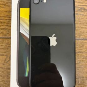 Apple iPhone SE (第2世代) 64GB