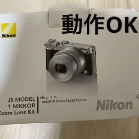 美品Nikon 1 J5 ミラーレス一眼 レンズ付き シルバー スマホ転送ok